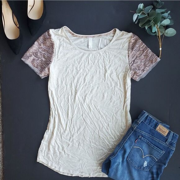 Xhileration Cream Shirt With Sequin Sleeves - Picture 1 of 8